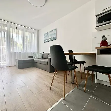 Premium By Hi5 - One-bedroom *