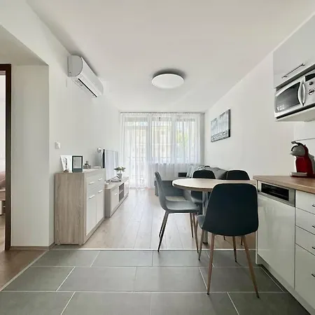 شقة Premium By Hi5 - One-bedroom *