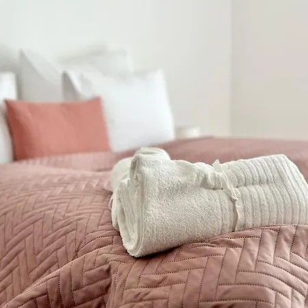Premium By Hi5 - One-bedroom Zamardi