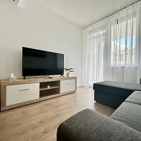 Premium By Hi5 - One-bedroom Zamardi